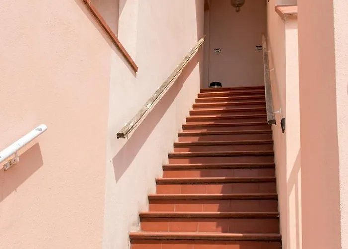 Διαμέρισμα Comodo Trilocale A - S273 *